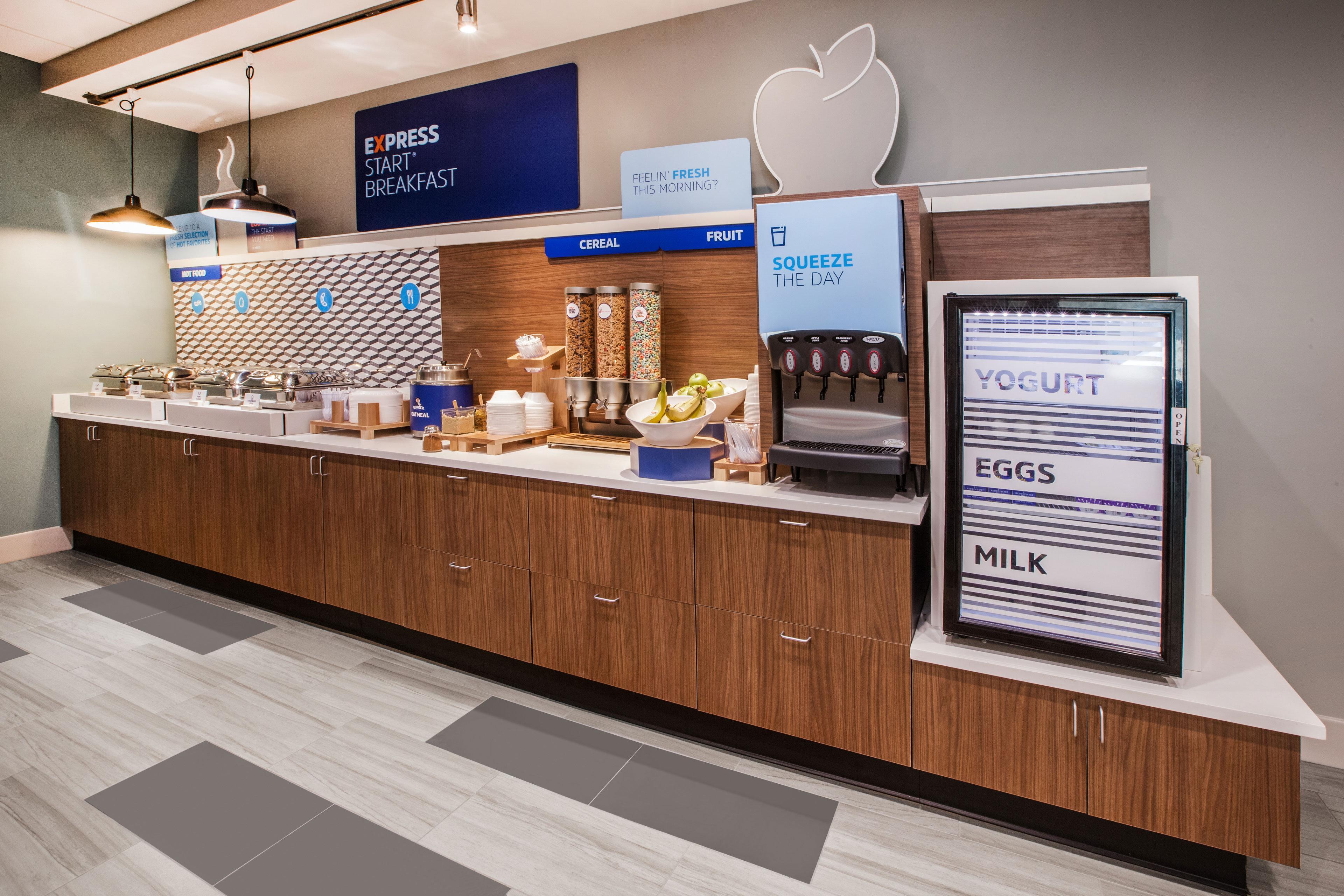 Holiday Inn Express & Suites Malvern By Ihg Extérieur photo