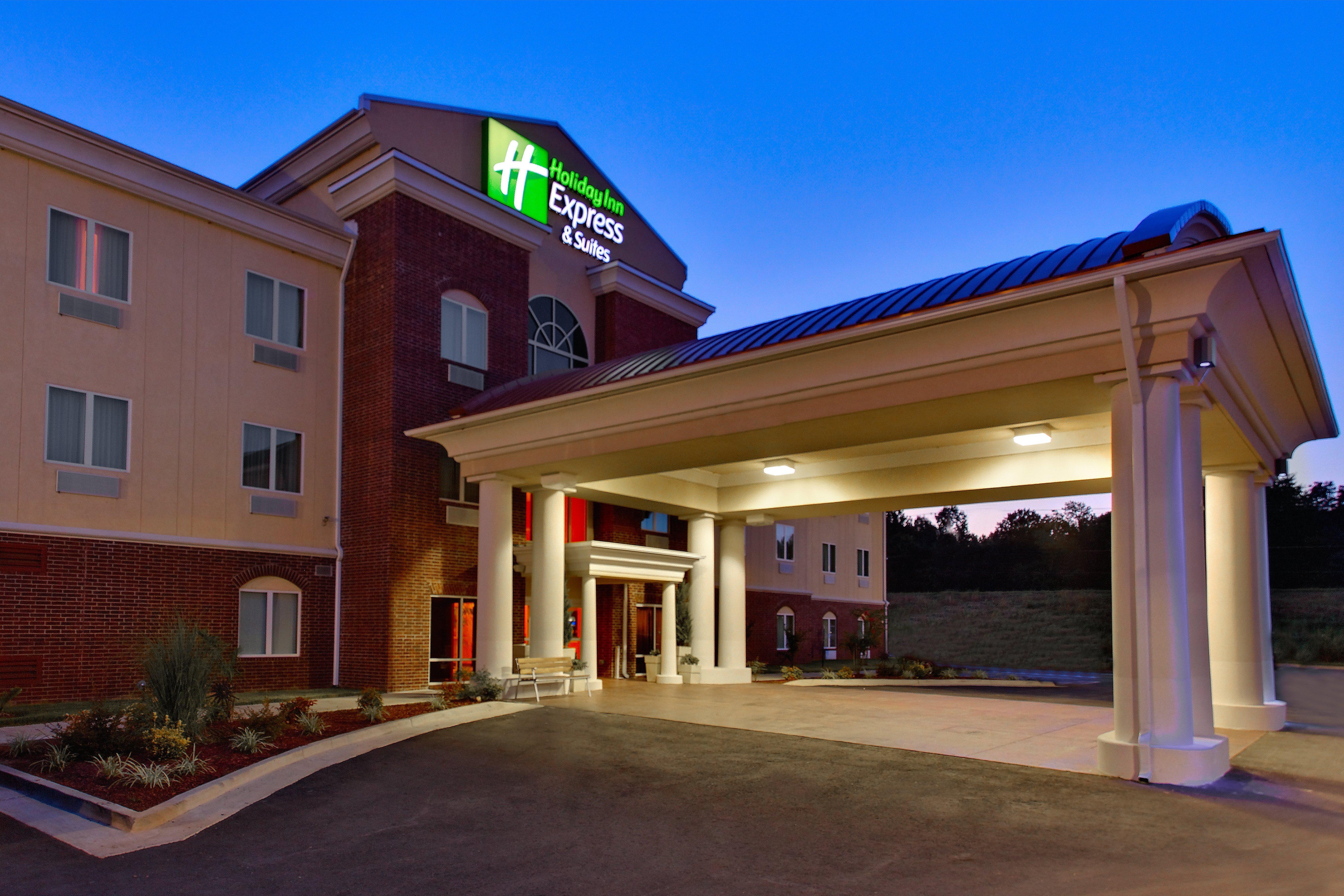 Holiday Inn Express & Suites Malvern By Ihg Extérieur photo